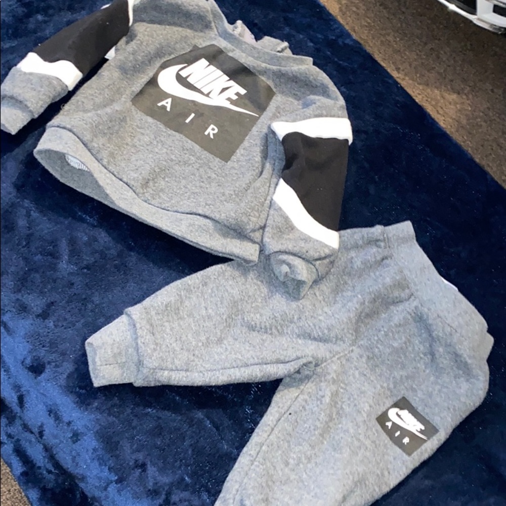 Nike grey sweatsuit
